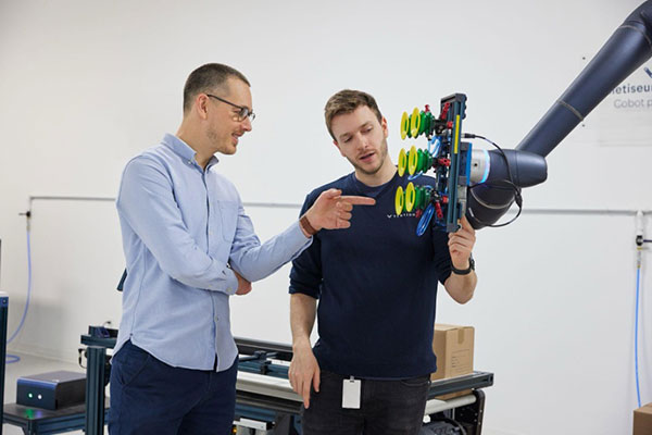 Ind_today's tweet image. #Scalablerobotics enable small &amp;amp; mid-sized #manufacturers to boost #productivity, cut costs, overcome #labor gaps, and remain #competitive. tinyurl.com/hrtnzdbk #manufacturing #automation #technology #robotics #DIYautomation #cloudautomation #industrialautomation