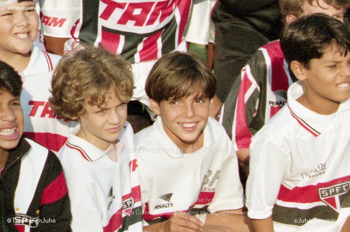 Quem ia imaginar faz 30 anos o que seria desse menino Kaká 8 anos depois... @KAKA