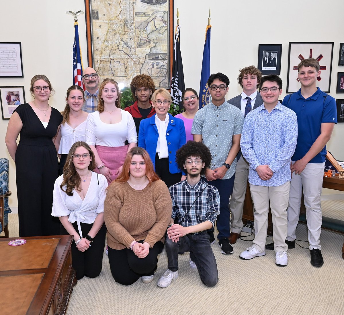 Enjoyed meeting with students from @Winnacunnet High School today!