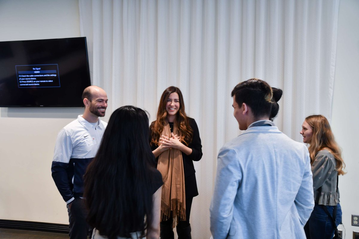 PSU_Undergrad's tweet image. The First-Gen Student Support Summit was hosted by @psu_success on April 3 where hundreds of participants joined the conversation online or in person. The day opened with an inspiring keynote from Alejandra Campoverdi followed by engaging virtual sessions. #PSUFirstGen #PennState