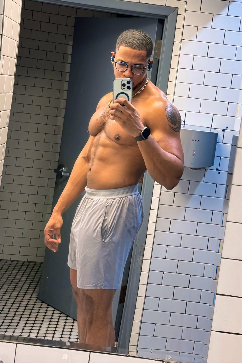 Nico ニコラス tweet media