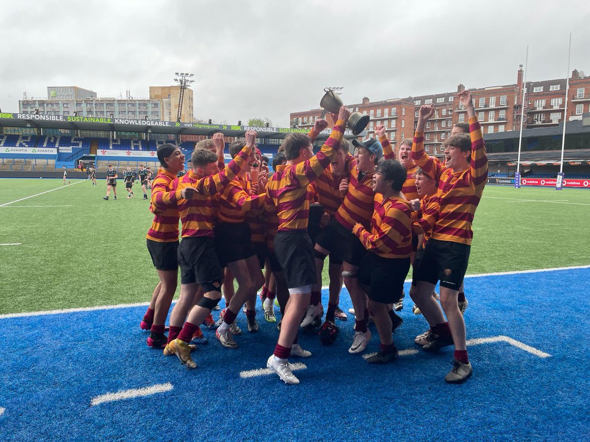 CCHSBoysPE's tweet photo. U15 Cardiff Schools Cup Winners!!!!! Tremendously well done boys . A game which could’ve gone either way without any complaints,  was just shaded by our boys 24-22. Both sides a credit to their schools . Fantastic spectacle , well done lads . 🏆🏆🏆🏆🏆🏆🏆🏆🙌🙌🙌🙌 https://t.co/xWzsxEK684