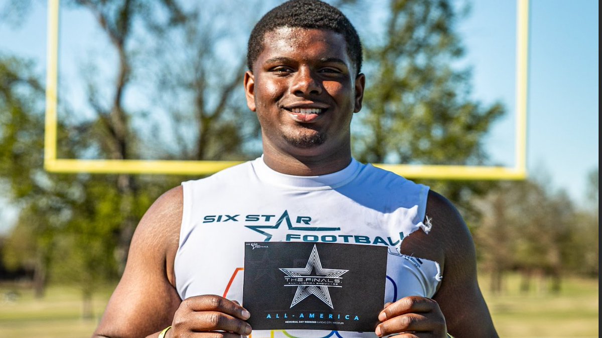 Six Star Football | OKLAHOMA (@6starfootballok) on Twitter photo EVENT COVERAGE | Several elite OL prospects imrepess at OK Showcase
@Antai2javion <a href="/KooperHughes33/">Kooper Hughes</a> @Ryley_Kester15 @gkitchko <a href="/AidenAugie/">Aiden Augustine</a> <a href="/CooperCarter_75/">Cooper Carter</a> <a href="/Jdorsey75/">Jaxon Dorsey</a> <a href="/earptristan69/">Tristan Earp</a> <a href="/ryanw7161/">Ryan Hicks</a> <a href="/LarneyCheii/">Cheii Larney</a> <a href="/DawsonleeMatt11/">Dawson matthews</a> <a href="/Hunter_Reavis77/">Hunter Reavis</a> @Mar2025threatt
sixstarfootball.com/article/event-… EVENT COVERAGE | Several elite OL prospects imrepess at OK Showcase
@Antai2javion <a href="/KooperHughes33/">Kooper Hughes</a> @Ryley_Kester15 @gkitchko <a href="/AidenAugie/">Aiden Augustine</a> <a href="/CooperCarter_75/">Cooper Carter</a> <a href="/Jdorsey75/">Jaxon Dorsey</a> <a href="/earptristan69/">Tristan Earp</a> <a href="/ryanw7161/">Ryan Hicks</a> <a href="/LarneyCheii/">Cheii Larney</a> <a href="/DawsonleeMatt11/">Dawson matthews</a> <a href="/Hunter_Reavis77/">Hunter Reavis</a> @Mar2025threatt
sixstarfootball.com/article/event-…