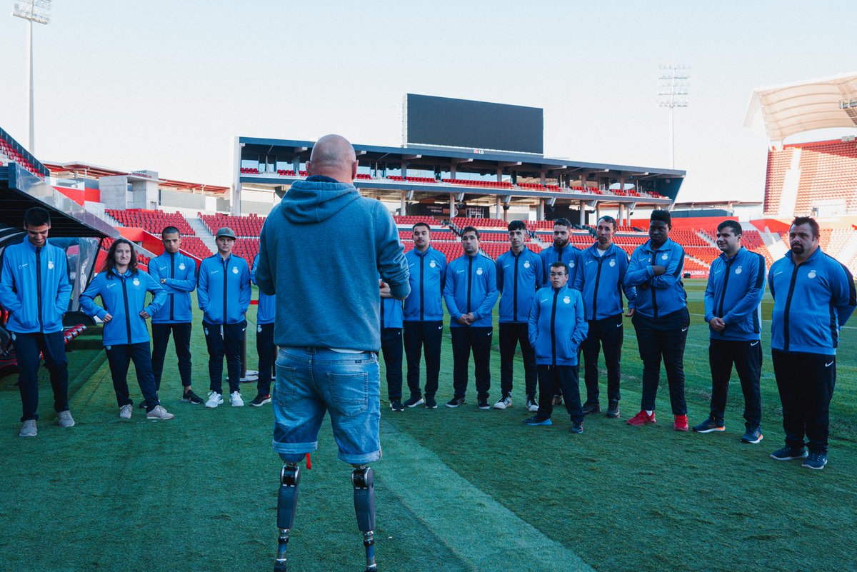 💖 Nuestro equipo Genuine ha disfrutado de la visita, por sorpresa, de <a href="/xavi_torres/">Xavi Torres PLY</a>, todo un referente de nuestro deporte.

🗣️ "Ganar siempre es intentar hacer hoy las cosas un poco mejor que ayer. Eso es aprender a superarnos. Y aprender a superarnos en ganar".