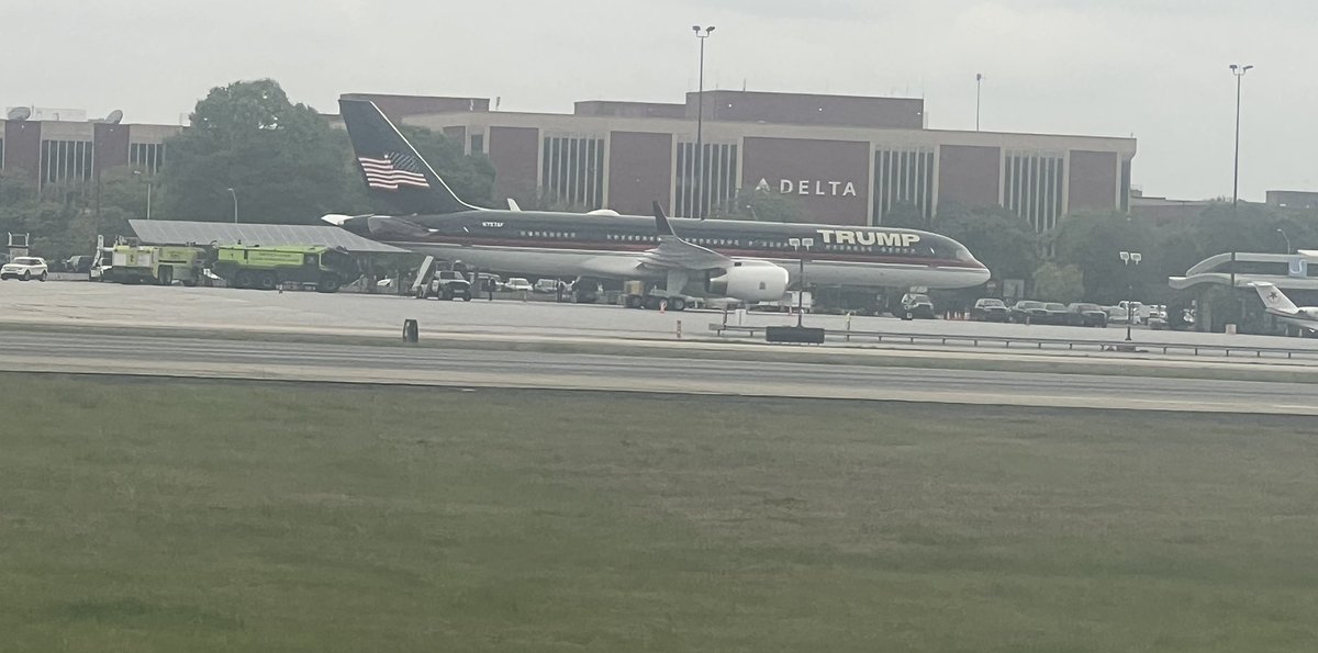 It’s always good to bump into your old boss at the airport.