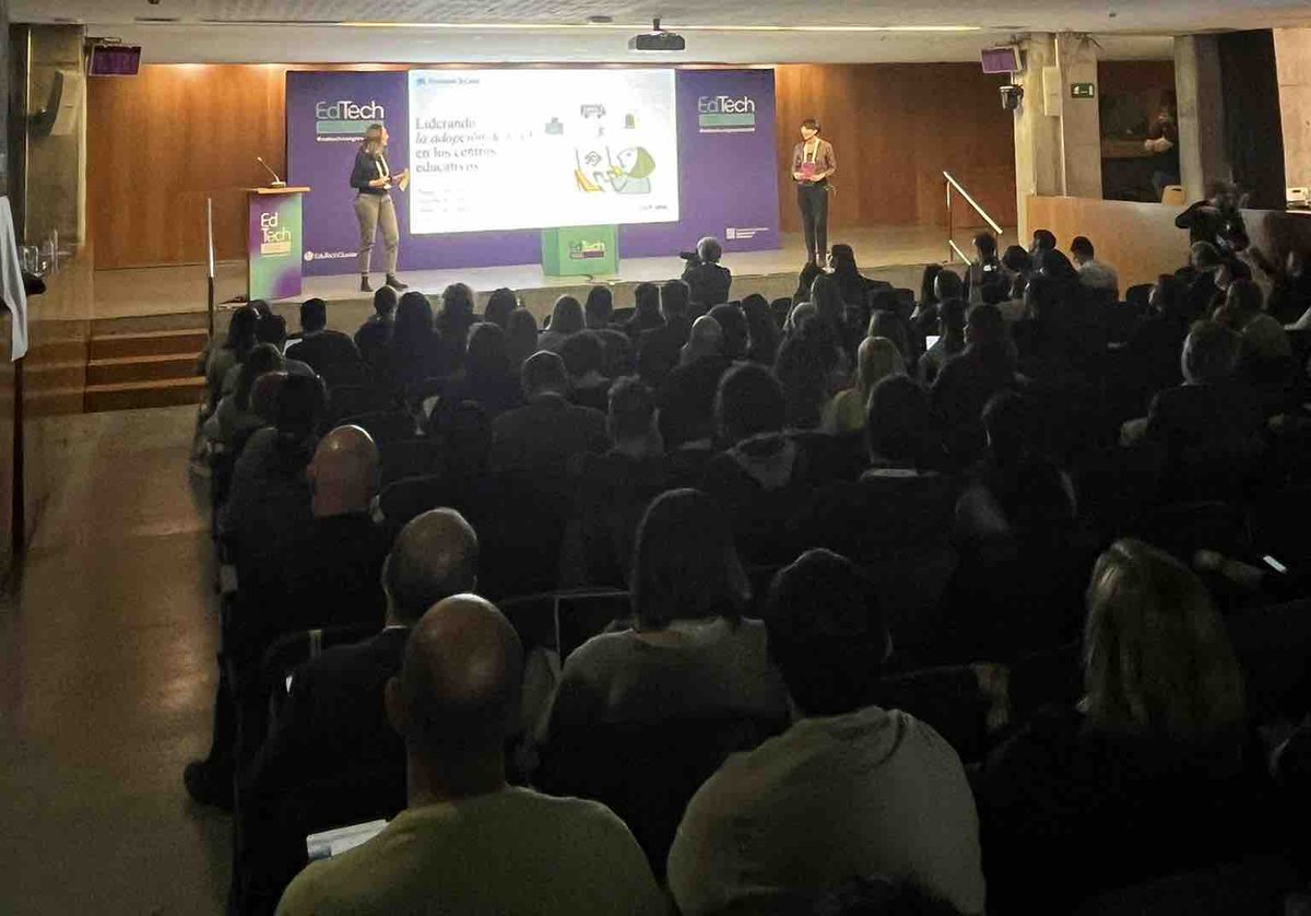 IntMeetings's tweet photo. Hoy estamos junto a @educaixa en el #edtechcongressbcn24 en el taller: Liderando la adopción de la Inteligencia Artificial en los centros educativos. https://t.co/iahoI7Npw7