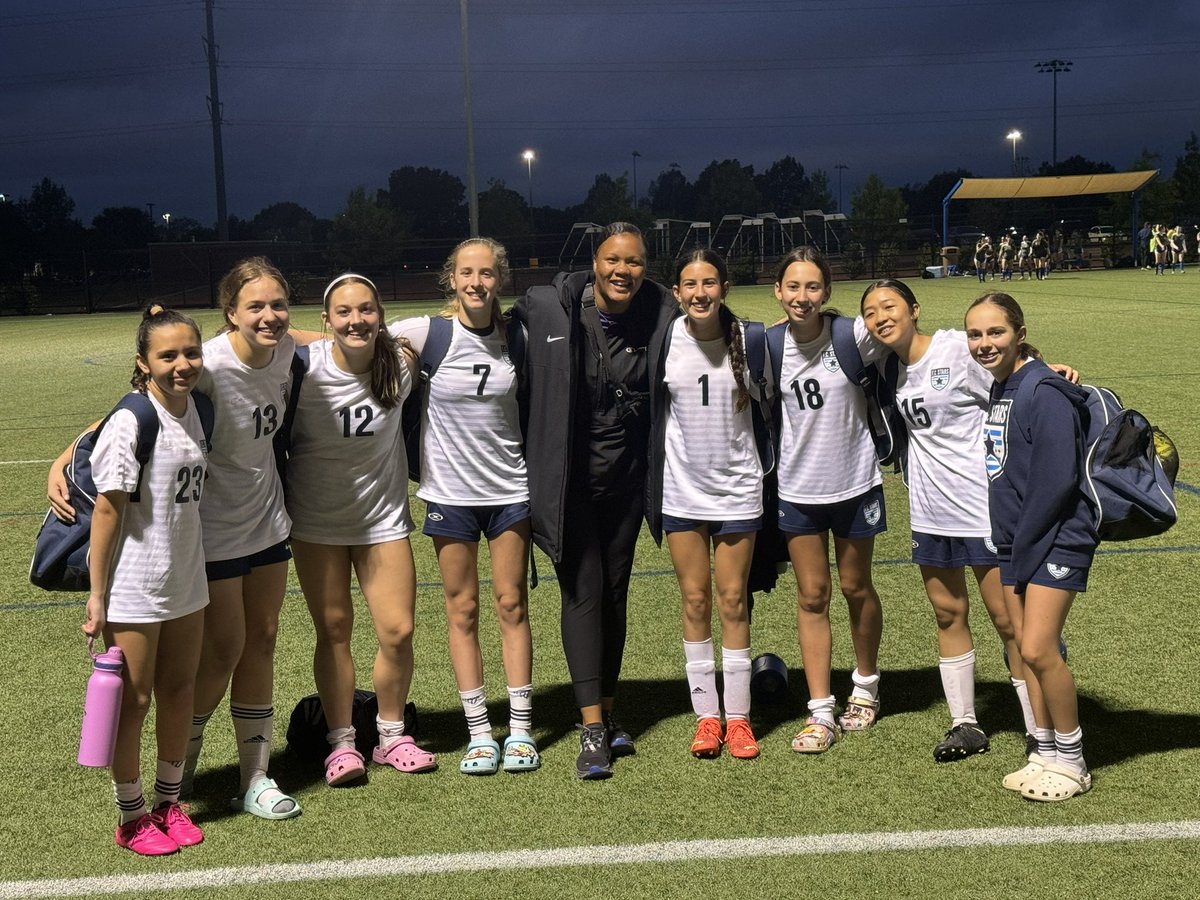 Coach_Howze's tweet photo. I got to see my girls in action last night 🤩 it was great seeing them secure the win last night! They played their hearts out!!! Can’t believe you all are almost 9th graders 🥹! Truly blessed to have coached these young ladies! 🤍☺️ https://t.co/LSS0kxblbp