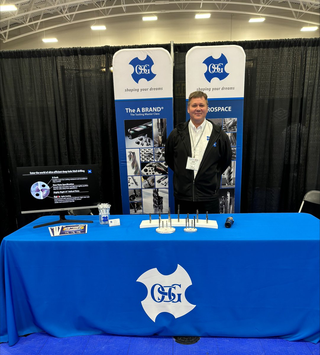 OSG Canada's, Mike Welland, at the Metalworking and Manufacturing Expo in Langley, BC today! 

Come say hi, grab some OSG goodies and learn more about what we have to offer! 

Learn more here: metalworkingexpo.com/expo/langley/

#Langley #OSGCanada #manufacturing #metalworking #expo