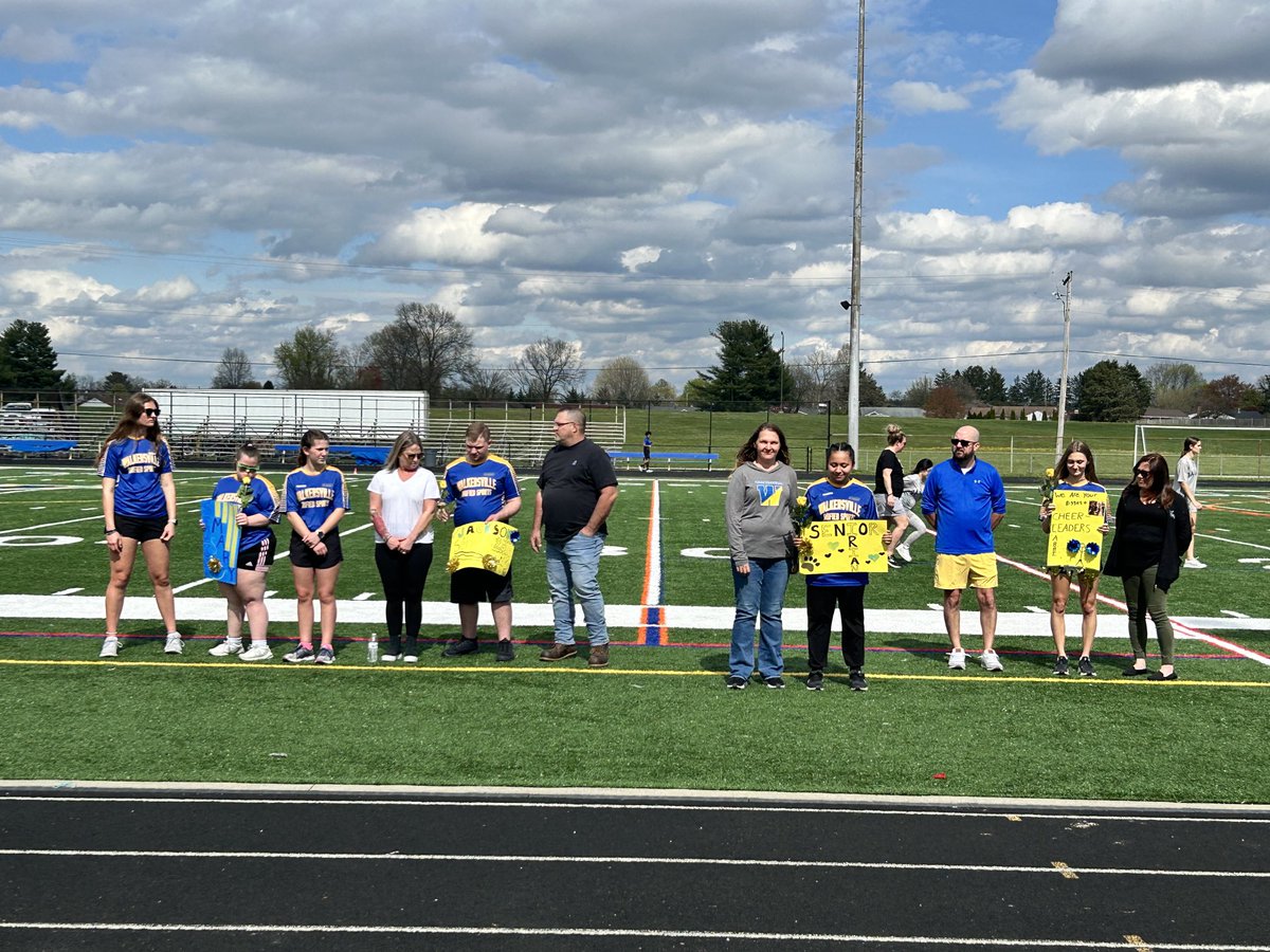 Congrats to our Seniors on Unified Track! 💙🦁💛