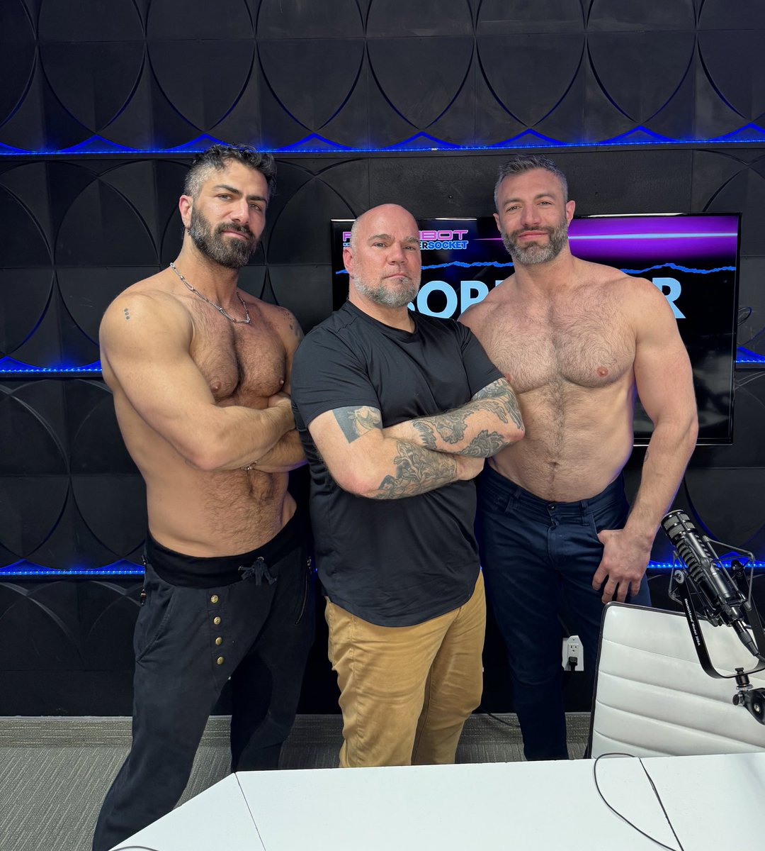 New episode! @coleconnorxx and I welcome @JasunMarkXXX to the show this week - available to watch or listen now - linktr.ee/sorryforasking