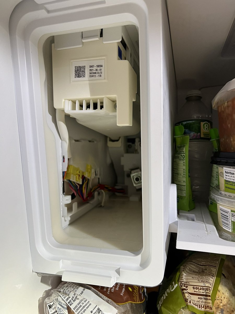 SengixTeam's tweet photo. Experience a hiccup with your Samsung refrigerator's ice maker? π§ We're here to guide you through easy troubleshooting and fixing steps. Let's get your ice flowing again! Call Us Today (888)736-4491 or https://t.co/8FCSFI7Ddk
#SengixTeam #Samsung #IceMakerRepair https://t.co/EzkSxB2DUk
