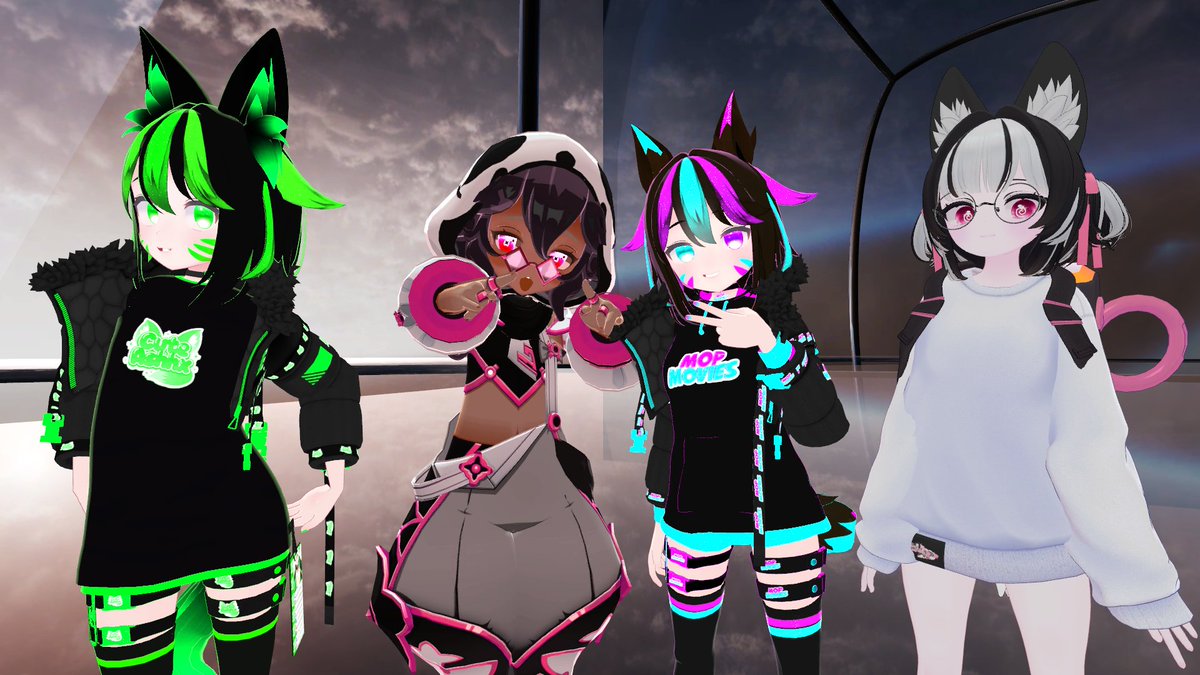 I made some friends not too long ago, I really like them, they have good vibes ♥️ @RealMopMovies @CuteAshhx @holylemongod11 #VRC #vrchatcommunity #VRChat