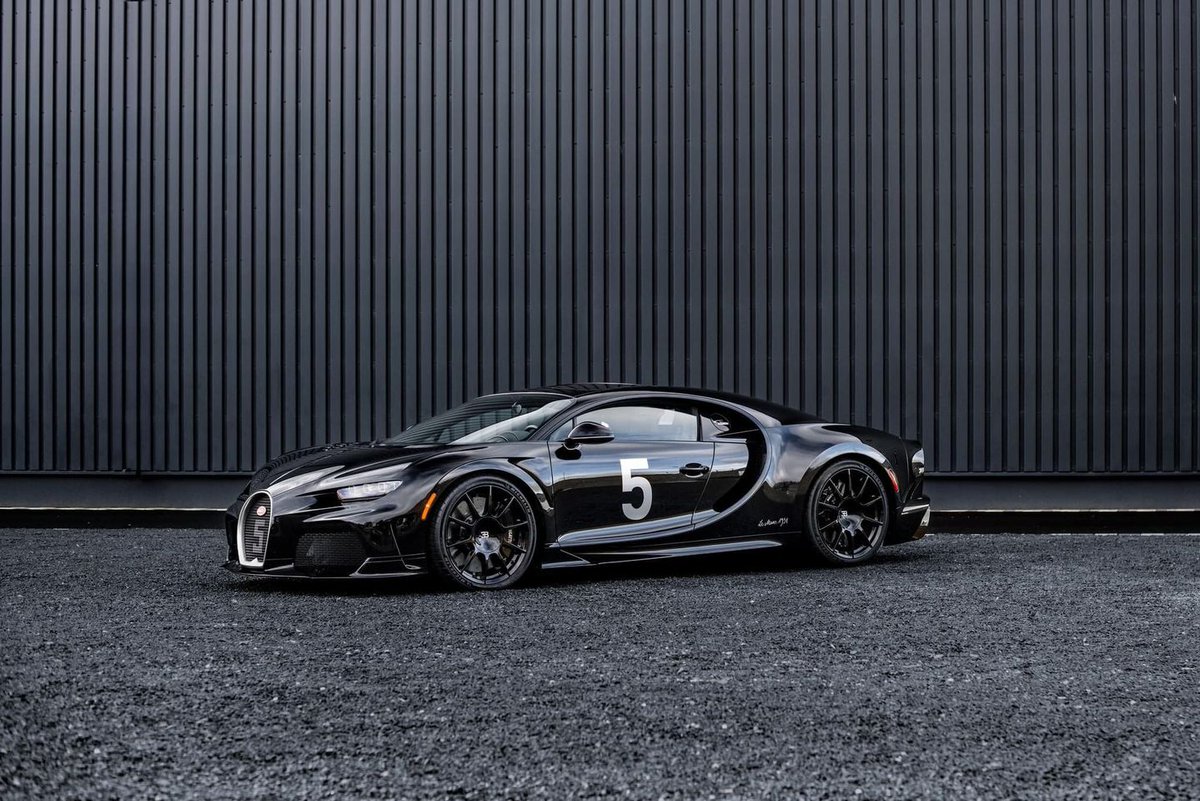 The Chiron Super Sport Hommage Type 50S. A nod to the past while we drive into the future.​
#BUGATTI #BUGATTIUAE #ChironSuperSport #BUGATTIDUBAI #BUGATTIABUDHABI #hypercar #HYPERLUXE 5️⃣