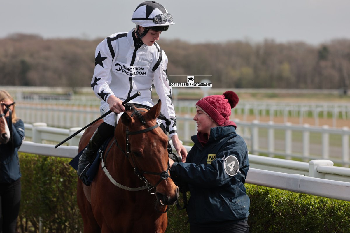 Third at Newcastle on Monday in the class four handicap (1m 2f), TOSHIZOU (Galileo x Remember You) Trained by Roger Fell & Sean Murray @Nawton_Racing, owned by @NBradleyRacing and ridden by @jonnypeate2. Narrowly beaten in his one of his best performances in the UK so far.