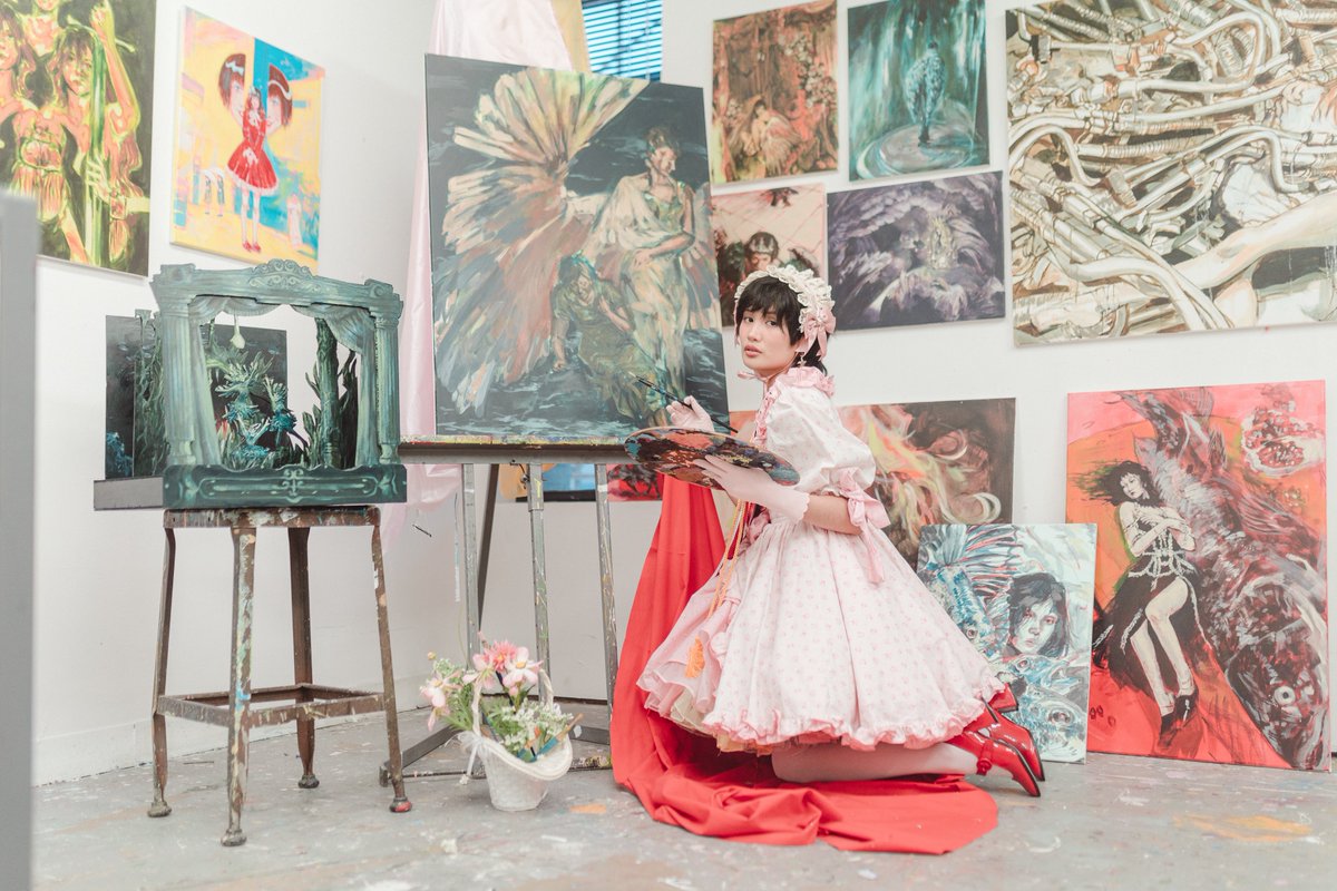 TangyTwist_'s tweet photo. It's #PortfolioDay !! 📸✨

I'm a Chinese American photographer with a soft &amp; dreamy shooting style! I love capturing femme fashion &amp; hope to be more involved within the industry 😊

📸 I am open to traveling for photo work!!
🖥️ https://t.co/lyFUN38s1m https://t.co/gTXaCAkkfT