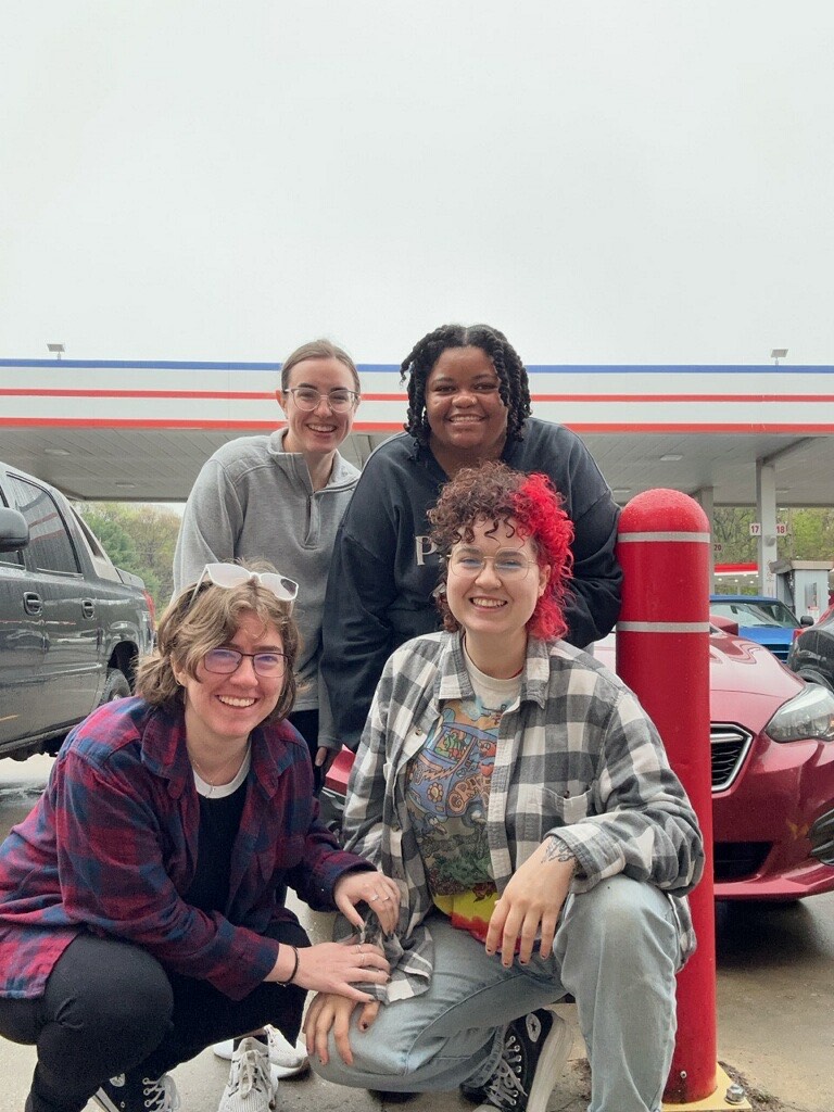 🚗 JAH editorial assistants & IU grad students are hitting the road to New Orleans for #OAH24! They are ready to soak up the history + culture this amazing city has to offer! 📚 🌆 Can't make it to New Orleans? Register for our virtual conference! ow.ly/O1JZ50RcCOo