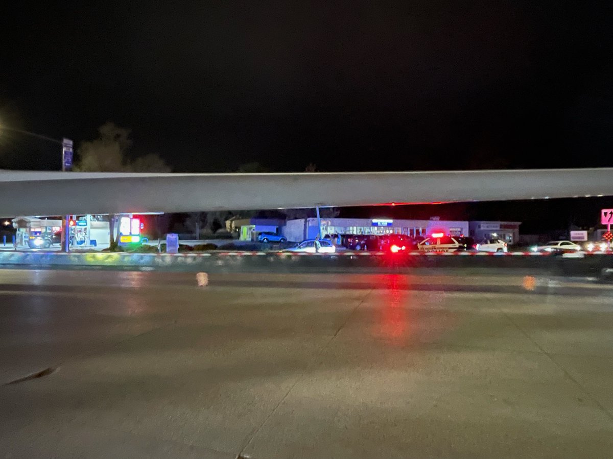 Last night, officers helped escort several wind turbine blades through the city. Due to the length of the blades, this was considered a CMV super load. Officers assisted to help ensure the safety of vehs., pedestrians, and city infrastructure, and were successful in doing so.