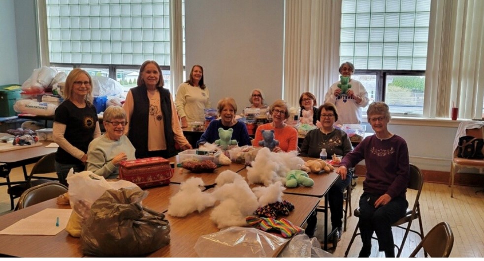 A huge thank you to the Stuffed Full of Love Ladies, sponsored by The Catholic Women's Club of St. Joseph and St. Francis Parishes in Toronto, for their donation of comfort bears. This group began in 2003 and has donated more than 6,000 bears to hospice organizations.
