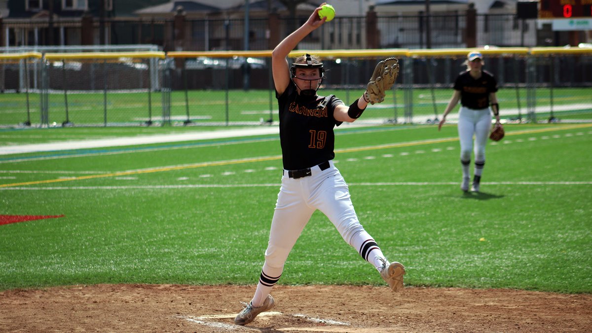 Maggie Lenda pitched a 1-hitter in Gannon’s 1-0 win in Game 1 vs. Slippery Rock today. Lenda took a perfect game into the 7th but allowed a walk, single and walk to load the bases. She worked out of the inning with 3 groundouts. GU (14-9, 9-4) has won 5 in a row. @Gannon_Softball