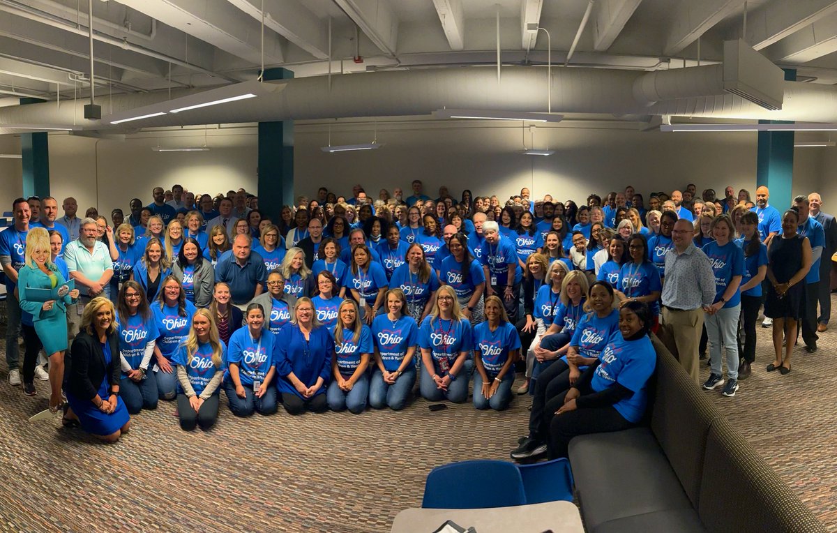 💙DCY goes BLUE to support #ChildAbusePreventionMonth
Let’s stand together to protect our children and build safer communities. Wear blue and spread the word! #OhioWearsBlue #PreventChildAbuse