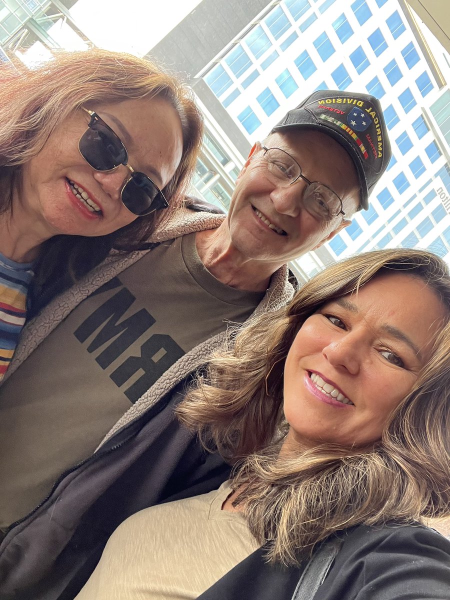 JenniferYanke's tweet photo. And I am headed home. All the fun and love are held in my heart. https://t.co/UNsw0D0yWq