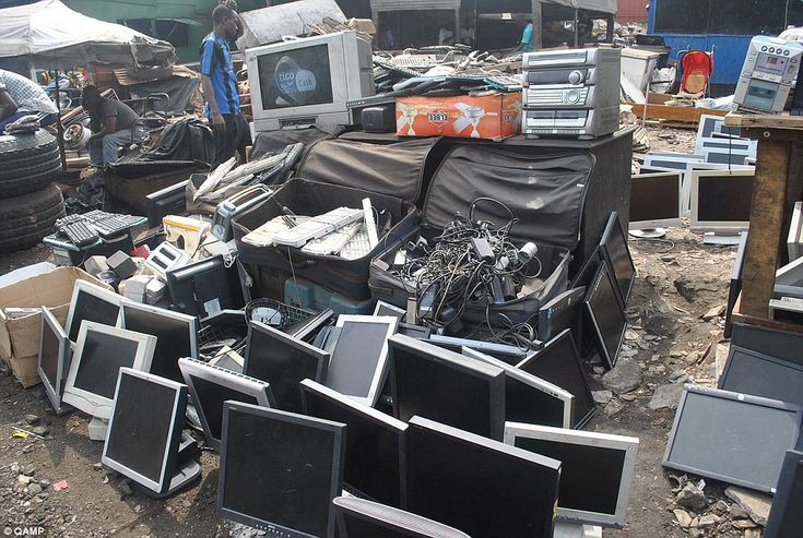 Used Electronics Market 💻🖥📺⌨💿

#market #business #marketing #shopping #trading #money #stockmarket #declutter #usedelectronics #thriftshop #decluttering #declutteryourhome #usedfurniture #lagos #computer #technology #pc #tech #gaming #laptop #television #tv #film