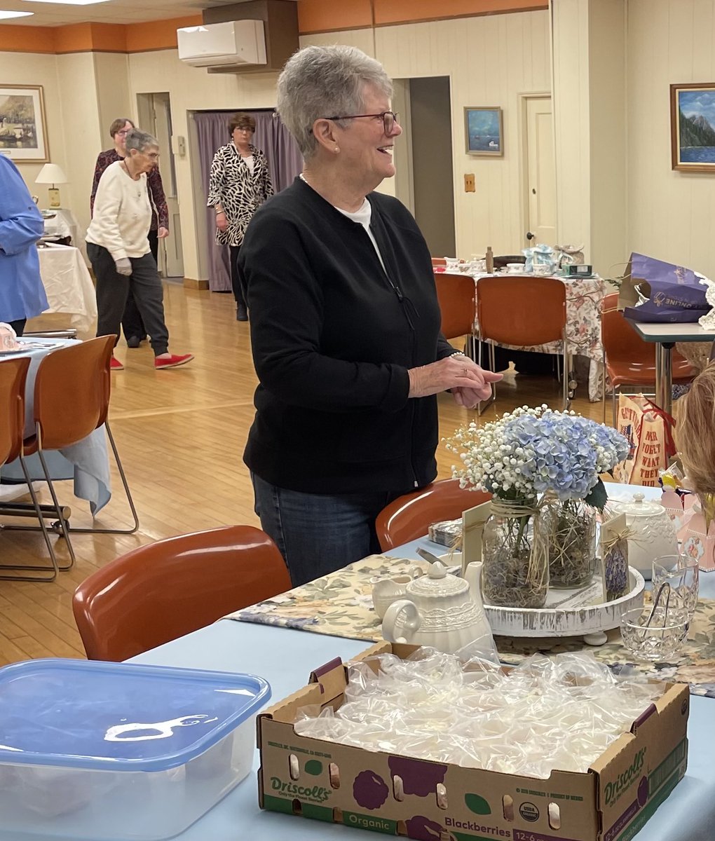 TheBuzzellBuzz's tweet photo. Preparations are under way for our Victorian Tea Party. https://t.co/3dVdjoNPne