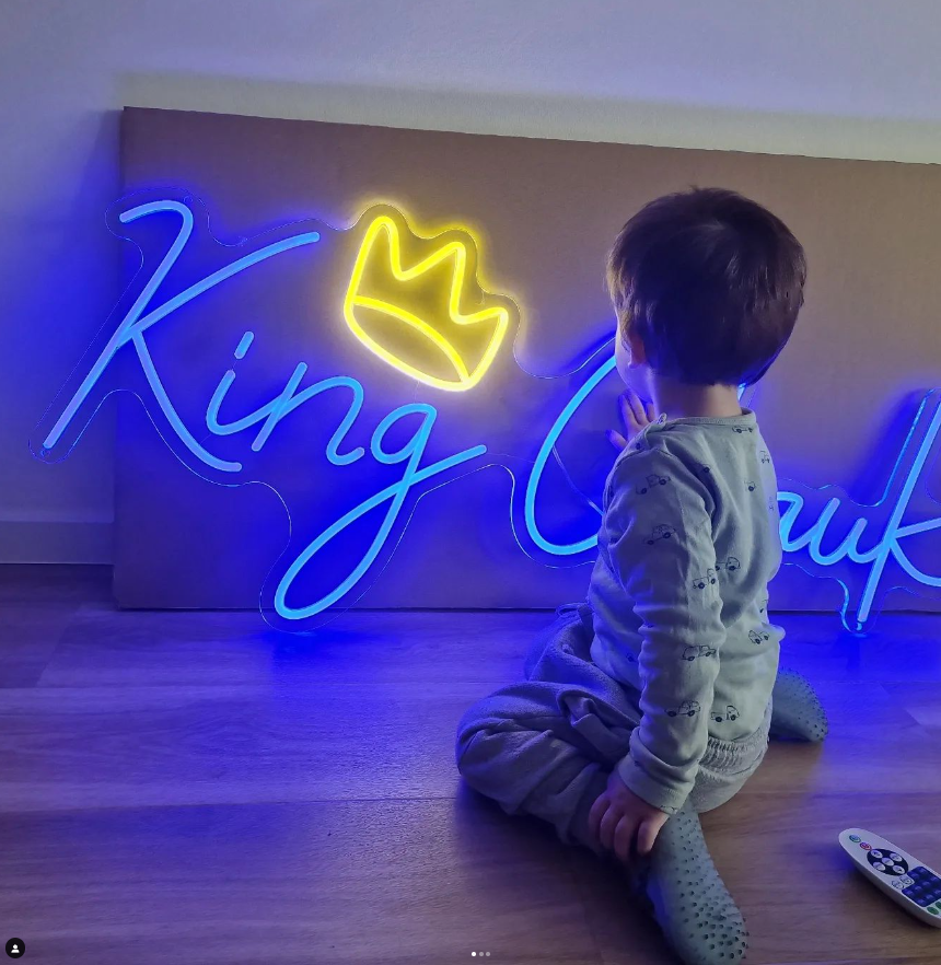 bps_neonsigns's tweet image. 😍Baby Name Neon Signs
@glaukinfluencer.s

Make your own name neon signs at neonsigns.com.
🎉50%OFF NOW🎉

#homedecor #customneonsigns #signage #sayitinneon
#ledlightupsign #ledneonflex #businesssigns
#custommadelighting #y2kdecor #neonsigns #lightupsign
#Neonsigns