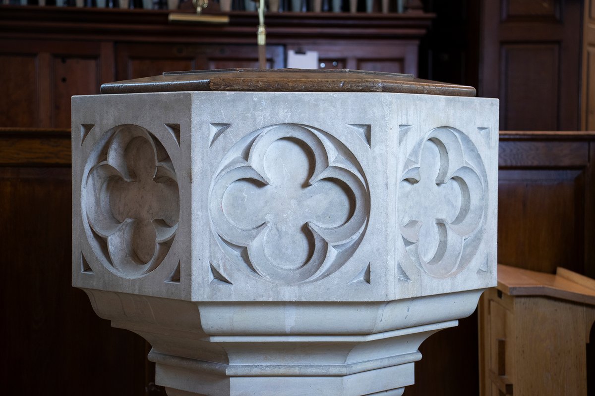 ⛪️It's been a pleasure visiting St Michael’s Church, in Aynho, to speak about the six Halos installed in this beautiful church 🔥The Halo heaters feature a bespoke motif design, specially designed to match the church baptismal font 📹Stay tuned for the full video testimonial