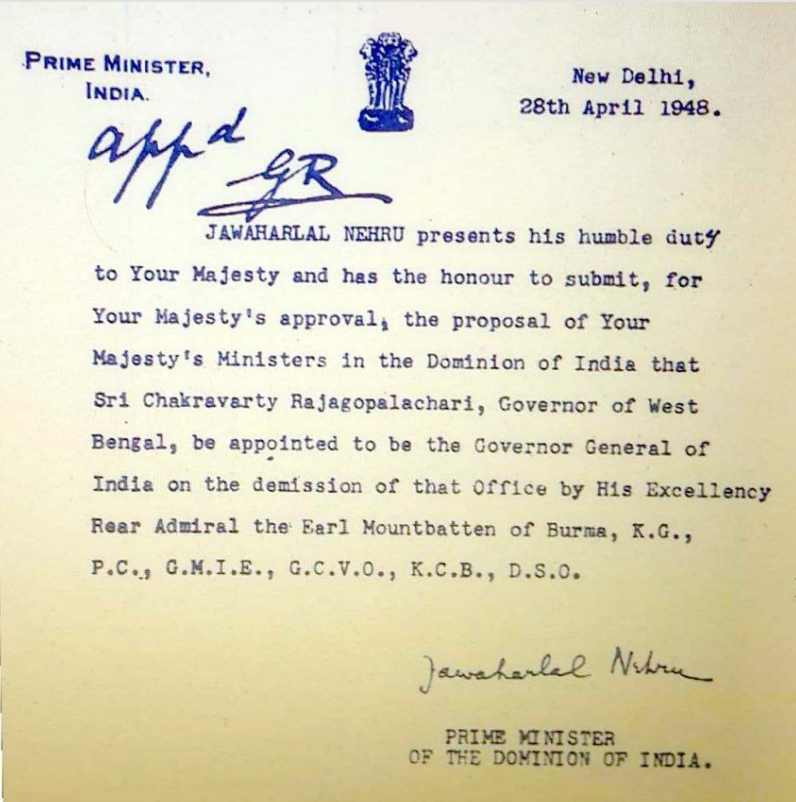 ShandyShan78574's tweet photo. The document does not look Like Independent India's PM. "Your Majesty" appeared 3 times - what a boot licker!!
#ChatukarNehru #FirstGulamPM #Congress #CongressParty https://t.co/eVZGk6tQPZ