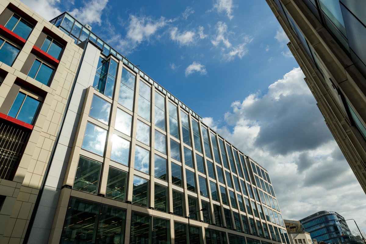 We are proud to share that the JJ Mack Building in Farringdon, London, has achieved an ‘Outstanding’ BREEAM rating with a score of 96.42%, making it the highest scoring building in the UK in its category. 

Find out more here: buff.ly/3VVWWIO 

#GreenBuildings