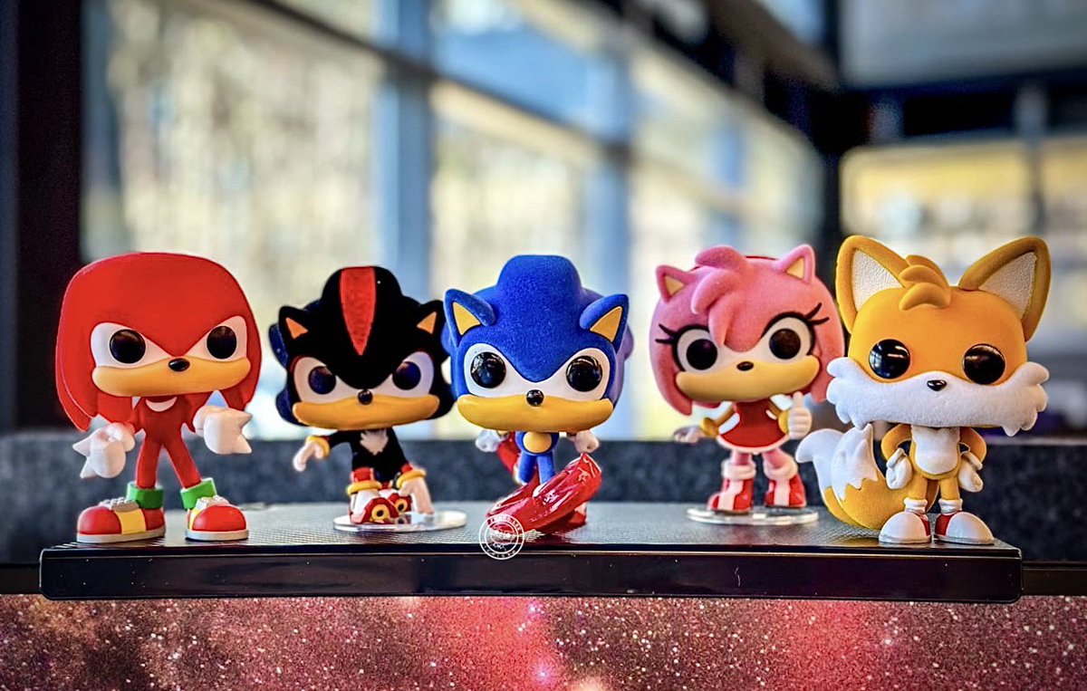 Starting a new trend: #FunkoWorkWednesday! Show me your favorite #Funkos at work: do you rotate them like me? Or have a popular one that goes to work with you? I have the whole #flocked #Sonic gang chill’n @ the office. 😁👑⚡ #videogame #FOTM #Funatic #FunkoFamily @OriginalFunko