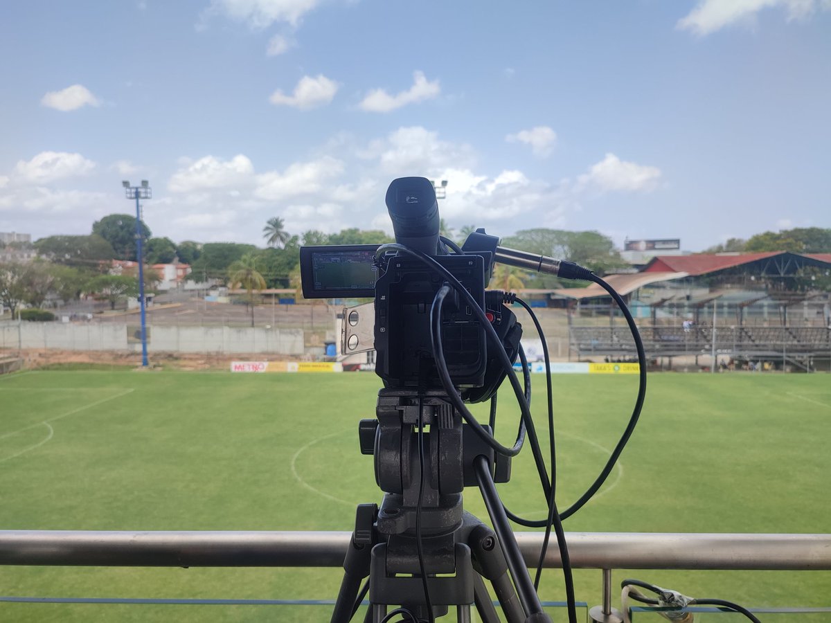 lacunadelfutbol's tweet photo. Visita nuestro canal en Youtube y revive la triple jornada del sábado pasado en @CiudadMineros.

@CanteraMineros 🆚 @CanteraALC por la @LigaFUTVEJunior 🔥.

🔗 Sub-18 https://t.co/J9sDKK9bsi 

🔗 Sub-19 https://t.co/hKxA265sP5

🔗 Sub-21 https://t.co/WW5mWCglv2 https://t.co/BCeZvHbJcV