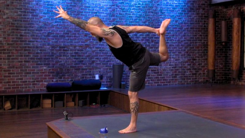 DDPYoga tweet picture
