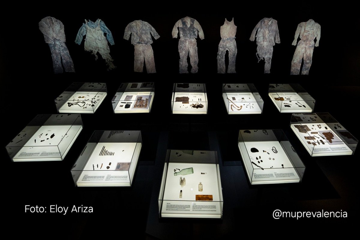 Andrea MoMar (@andrea_quart) on Twitter photo Después de 10 meses y más de 20.000 visitantes...
⚠️Últimas semanas para ver la exposición "Arqueología de la memoria. Las fosas de Paterna"
👉🏿Hasta el 5 de mayo en el <a href="/muprevalencia/">Museu de Prehistòria de València</a>
ℹ️mupreva.org/exposiciones/?…
#Lesfossesdelfranquisme
<a href="/muprevalencia/">Museu de Prehistòria de València</a> <a href="/letnomuseu/">L'ETNO. Museu Valencià d'Etnologia</a>
<a href="/Memoria_Dival/">Memòria Democràtica - Diputació de València</a> Después de 10 meses y más de 20.000 visitantes...
⚠️Últimas semanas para ver la exposición "Arqueología de la memoria. Las fosas de Paterna"
👉🏿Hasta el 5 de mayo en el <a href="/muprevalencia/">Museu de Prehistòria de València</a>
ℹ️mupreva.org/exposiciones/?…
#Lesfossesdelfranquisme
<a href="/muprevalencia/">Museu de Prehistòria de València</a> <a href="/letnomuseu/">L'ETNO. Museu Valencià d'Etnologia</a>
<a href="/Memoria_Dival/">Memòria Democràtica - Diputació de València</a>