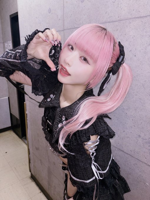 Twitterのコスプレ画像20