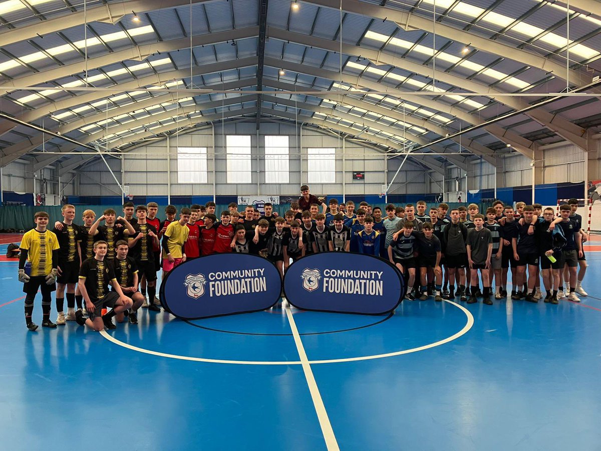 A huge well done to Lewis School Pengam Year 9/10 squad on winning todays @premierleague Inspires Boys Futsal Tournament at @HouseofSportCDF ⚽️✨ Good job to every school that took part 👍🏼 Learn more about our Secondary Ed programme👉 cardiffcityfcfoundation.org.uk/our-projects/p…