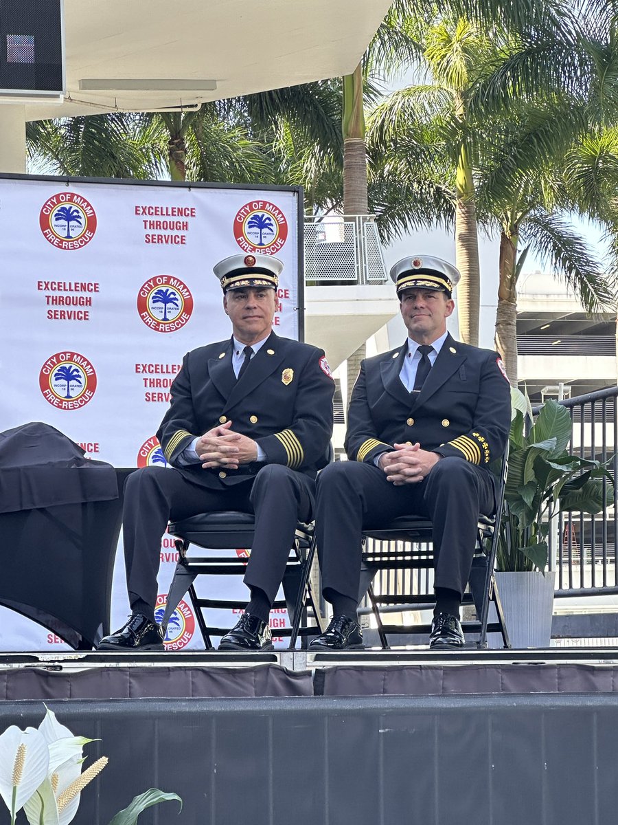 I was honored to join the @CityofMiamiFire for their Changing of Command Ceremony. Chief Zahralban’s service to Miami & Florida has been exemplary. Thank you for the sacrifices you’ve made to protect Floridians. I’m looking forward to working with Chief Hevia in the future. 🚒
