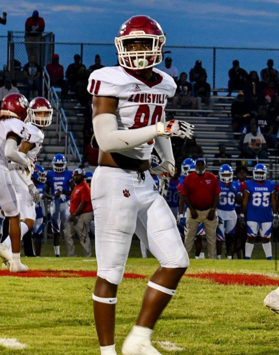 2025 TE Kellon Mann (@kellon8k) can play in the box & can flex out in space‼️ 📏 6’2 200lb 📚 3.0 GPA • 20 ACT 🏈 Football IQ, Speed, Catches the Ball well 📈 9.9 YPC in Junior Season hudl.com/video/3/164919… #OneTeamOneGoal #3peatfor13 🏆