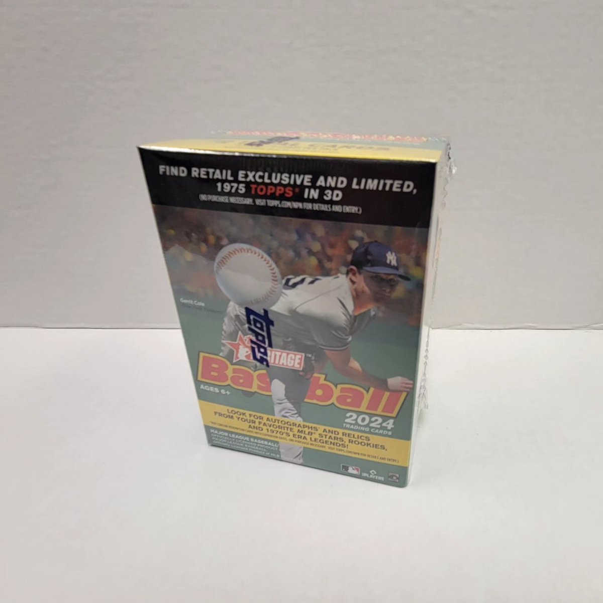 WonderWaterSpts's tweet photo. 🚨 Now available in store! 🚨

-2024 Topps Heritage Hobby and Blaster Boxes, featuring the iconic 1975 Topps design!

#baseballcards #Topps https://t.co/KzwhECHQa9