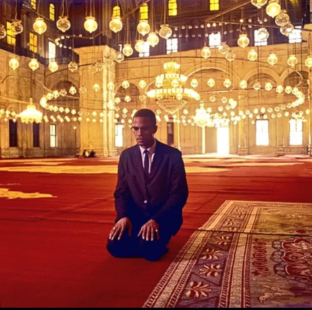 SpiritofLenin's tweet photo. Eid Mubarak. https://t.co/69MXN053yK