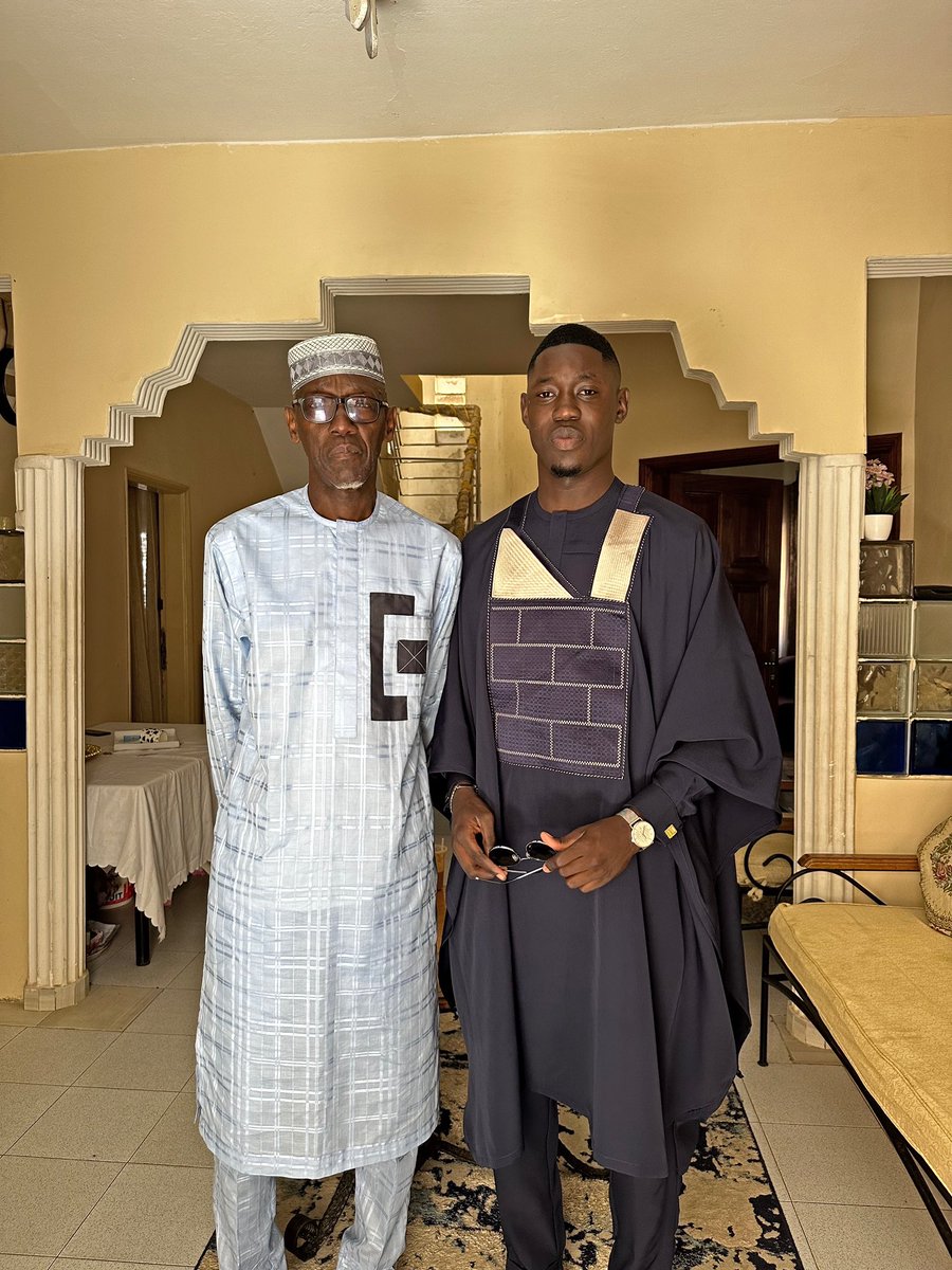 YamarSb's tweet photo. Eid Mubarak 🤲🏽
W/Padre 🤍
 #SunuSelfieKorite2024 https://t.co/nt9YsgpHqD