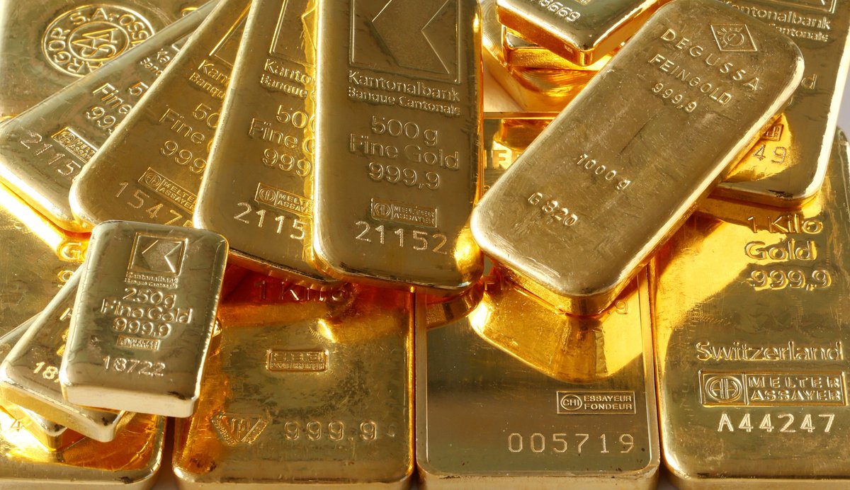 DD India (@ddindialive) on Twitter photo #GoldRush | Gold prices hit an all-time and how is it impacting the market?
In the latest conversation, <a href="/nrbmurthy73/">N R Bhanumurthy</a> and Dr. Chetan Kumar Mehta of IBJA discuss how high gold prices impact the economy, households, and investors
WATCH 🔗 youtu.be/1Ro2mc5XJJ0
<a href="/markplynn/">Mark Patrick Lynn</a> #GoldRush | Gold prices hit an all-time and how is it impacting the market?
In the latest conversation, <a href="/nrbmurthy73/">N R Bhanumurthy</a> and Dr. Chetan Kumar Mehta of IBJA discuss how high gold prices impact the economy, households, and investors
WATCH 🔗 youtu.be/1Ro2mc5XJJ0
<a href="/markplynn/">Mark Patrick Lynn</a>