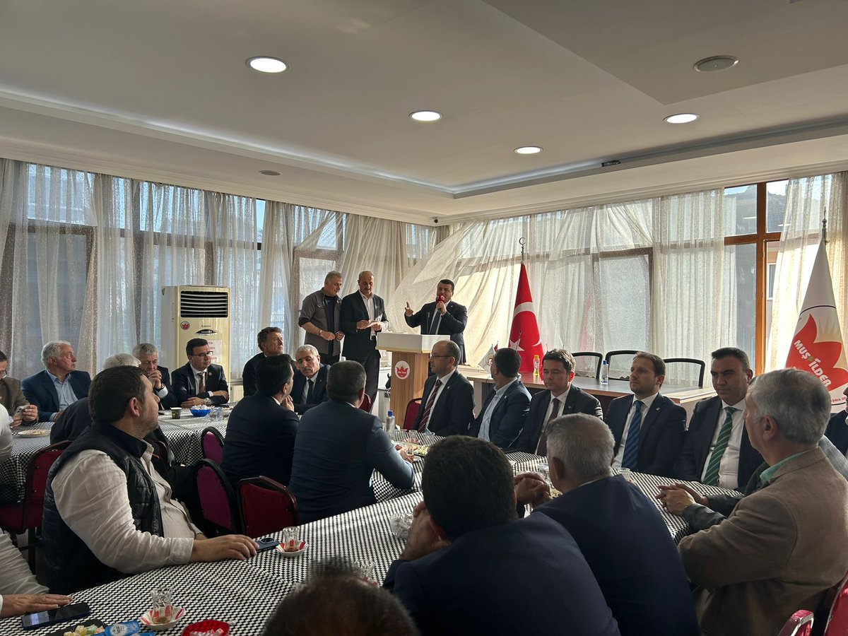 📍Muş İLDER’deyiz Osmangazi Belediye Başkanımız Erkan Aydın ve Milletvekili arkadaşım Orhan Sarıbal ile birlikte; her gün büyüyen sosyal projeleriyle bir iyilik hareketi olan Muş İLDER’e bayram ziyaretinde bulunduk. Bizleri ağırlayan Muş İLDER’e, Yönetim Kurulu Başkanı Mehmet…