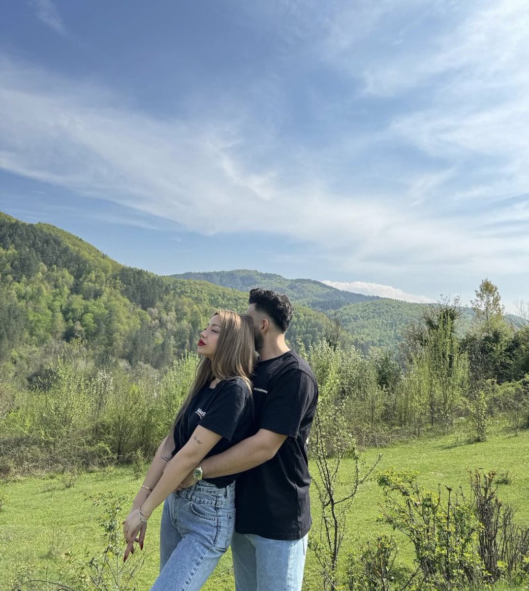 Merve4lkn's tweet image. İki yıllık kız bile doğru kişiyi buldu biz daha bulamadık kızlar