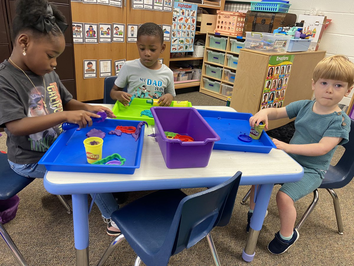 Indoor recess @HumbleISD_TE Shhhhhh. A STAAR testing day