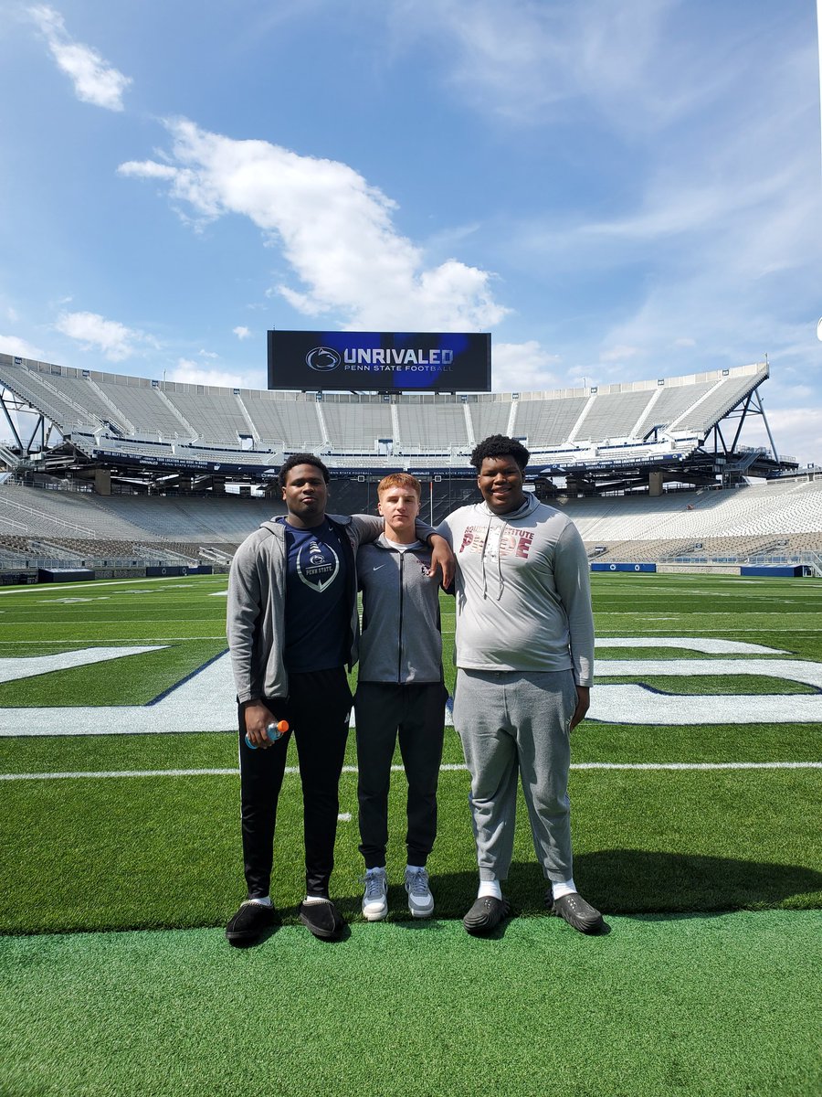 Great time yesterday at Penn State! Amazing Coaching staff, had some great and very informative conversations. Looking foward to building the relationships. @PennStateFball @ZemaitisTouch_ @DannyOBrienQB @Kotelnicki @tbrown_19 @QuanteGillains6 @The_Tbuttles1 @AQ__Athletics