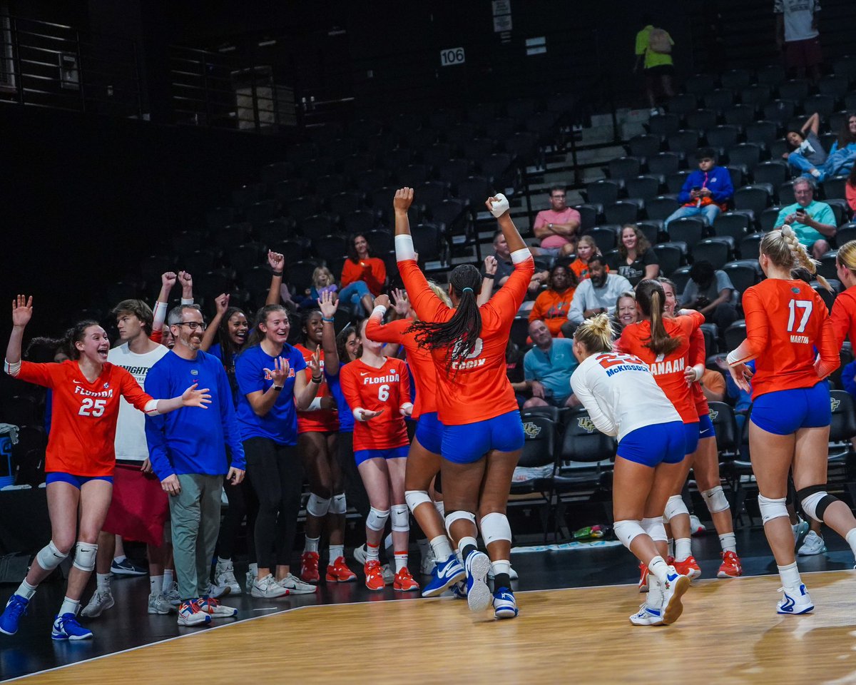 Spring scenes 🤩 One last match vs. Georgia Tech on Saturday! #GoGators