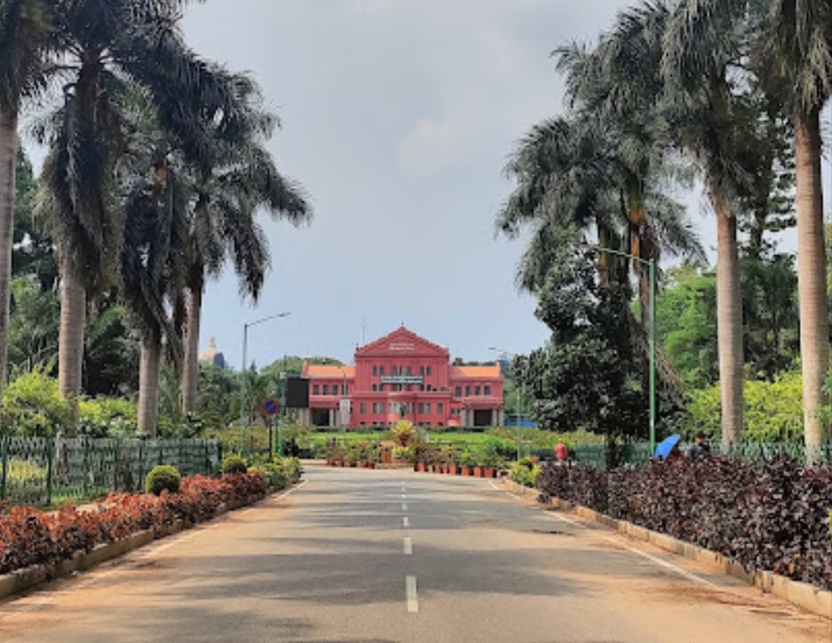 Arvind Canchi Bangalore based Nephrologist at the #nephjc 
Good evening All. 

Pic of the Cubbon Park in #Bangalore