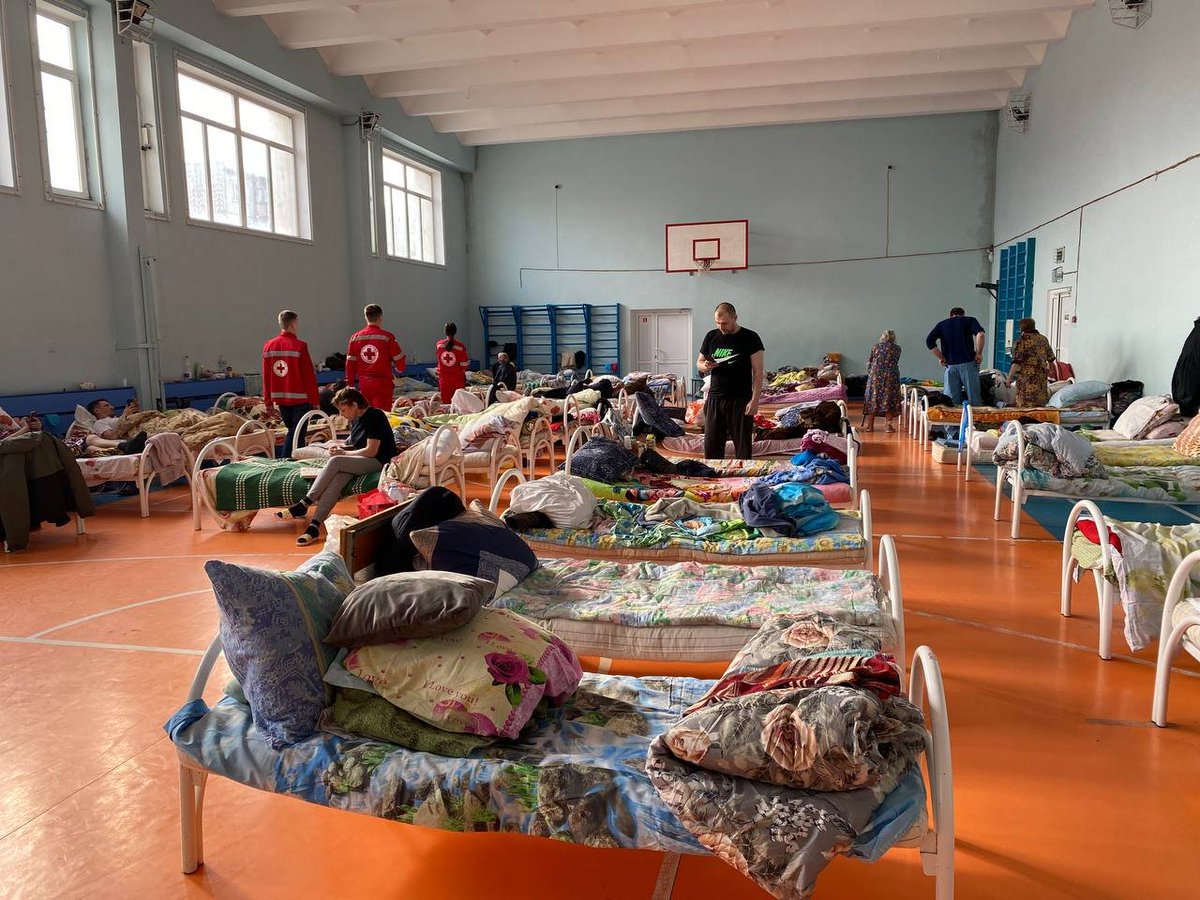 The worst flood in decades has affected people in Orenburg Oblast in Russia. Over ten thousand homes are damaged. As many people have been evacuated with just a few personal items, the Russian Red Cross has mobilized to provide them with essentials and psychosocial support.